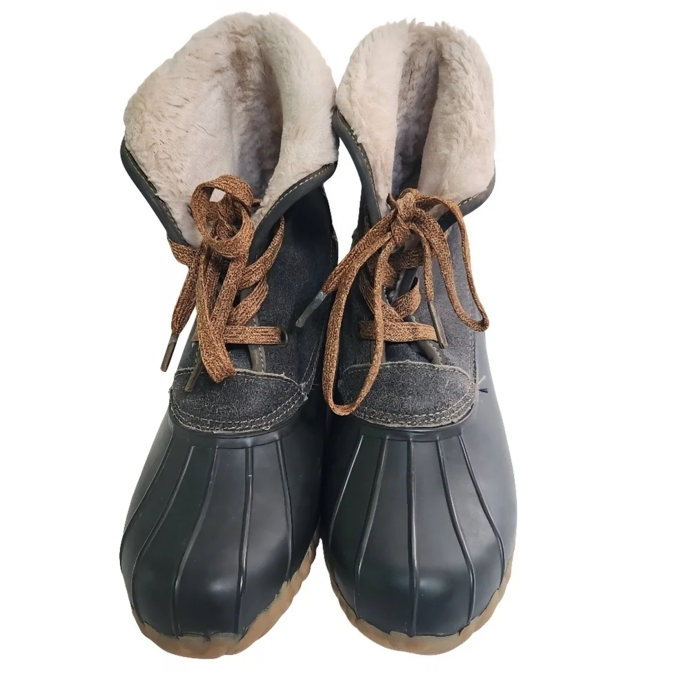 Sporto The Original Duck Boot Delilah Gray Suede Ankle Boot Size 10M